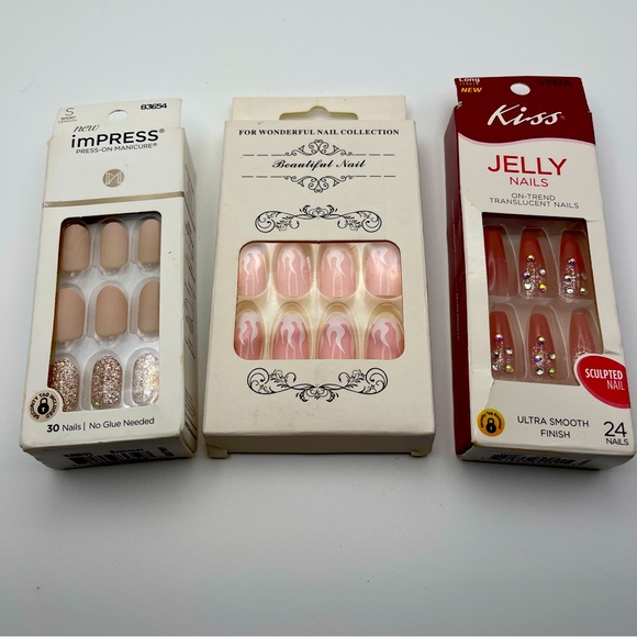 Press on Nails Lot - Picture 1 of 4